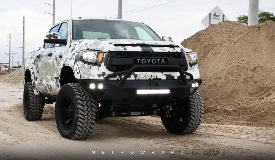  Toyota Tundra Camo by MetroWrapz 2017 года  (фото 6 из 6)